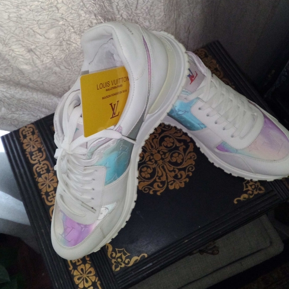 Louis Vuitton mens shoes size 10 white and pink/purple chameleon - Picture 2 of 4